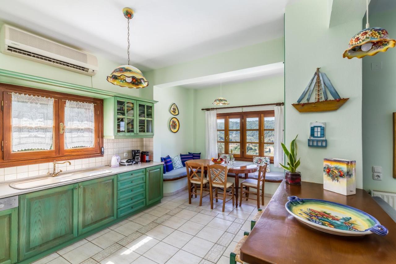 סטפילוס Villa Peparethos מראה חיצוני תמונה