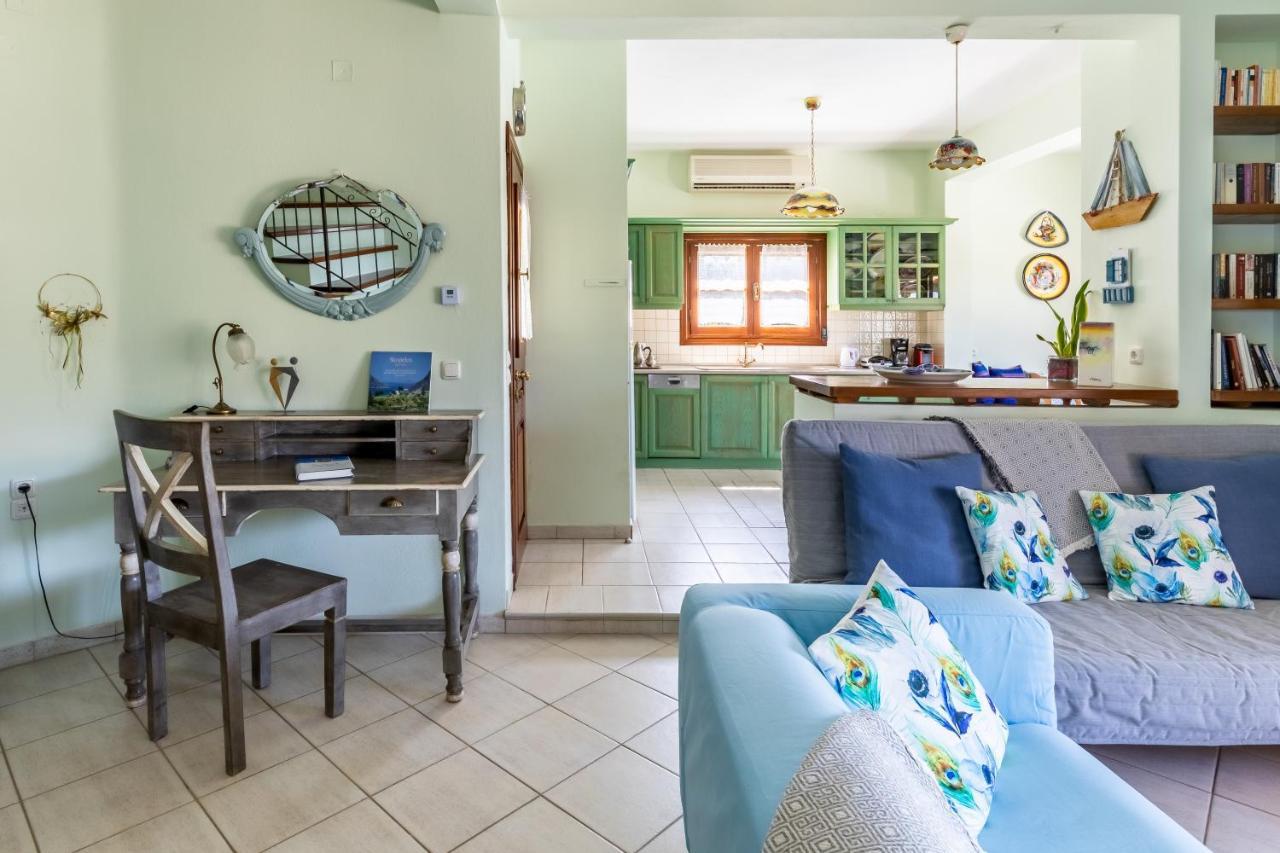 סטפילוס Villa Peparethos מראה חיצוני תמונה