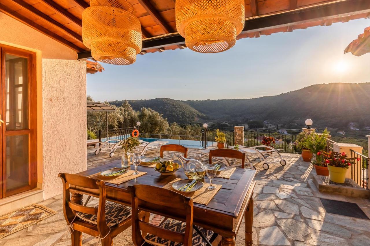 סטפילוס Villa Peparethos מראה חיצוני תמונה